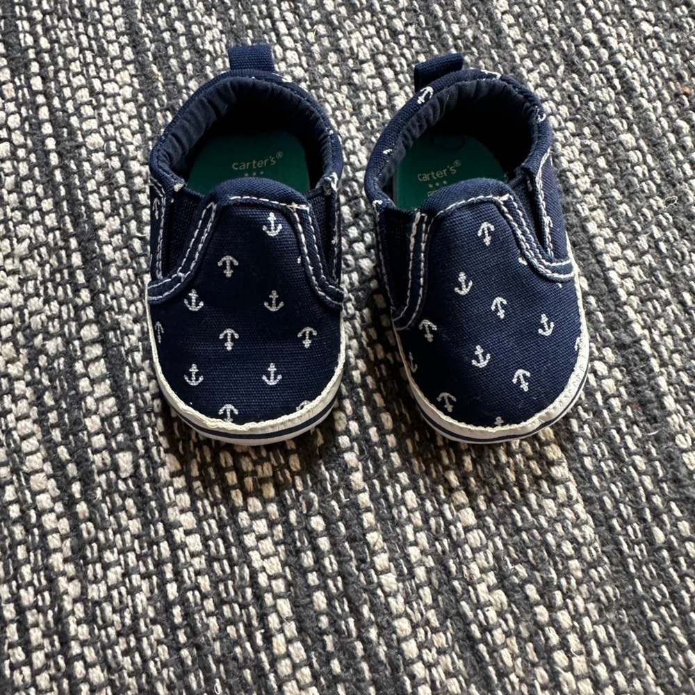 Carter’s Newborn Shoes in Anchor Print